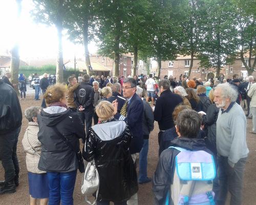St Cordon 2017 Place des platanes gpe partage (42)