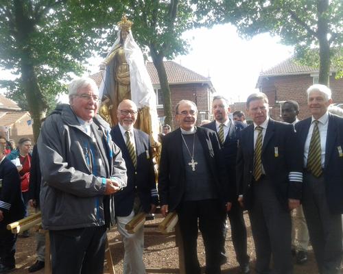 St Cordon 2017 Place des platanes gpe partage (65)