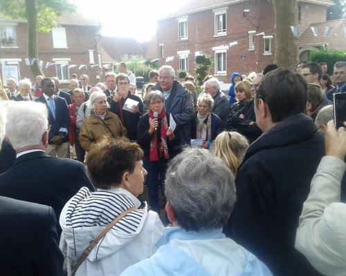 St Cordon 2017 Place des platanes gpe partage (72)