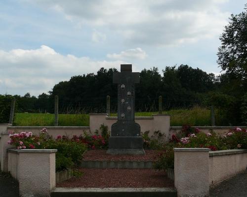 en mémoire des cinq résistans fusillés en septembre 1944