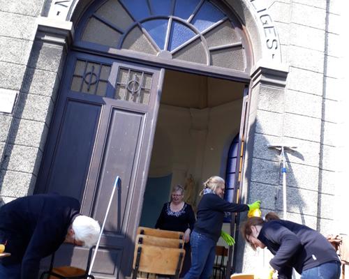 Nettoyage chapelle des Affliges Paques 2019