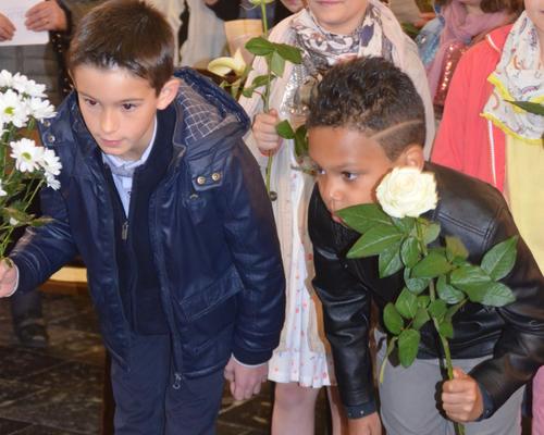 2019-05-05 premières communions à Landrecies 9