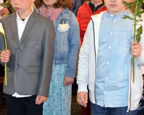 2019-05-05 premières communions à Landrecies 11