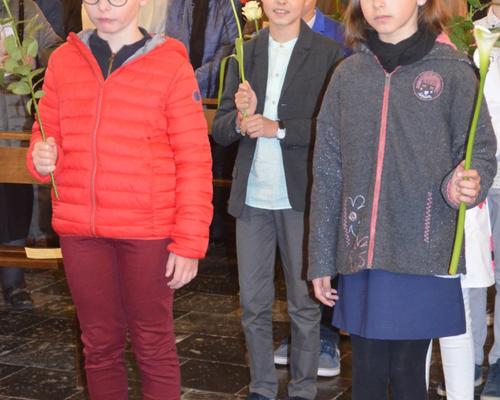 2019-05-05 premières communions à Landrecies 13