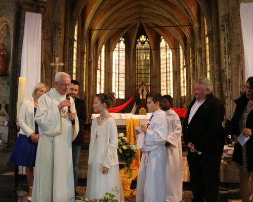 1905_Célébration de baptêmes (7 -12 ans) 60