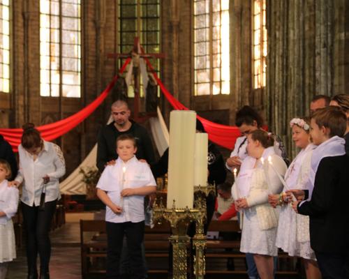 1905_Célébration de baptêmes (7 -12 ans) 117