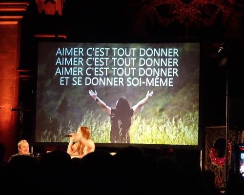 2019-05-10 Natasha St Pier a la cathedrale (22)