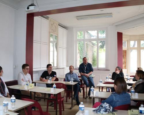 1905_Mgr Dollmann  rencontre les confirmands 36