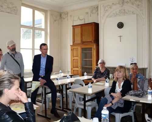 1905_Mgr Dollmann  rencontre les confirmands 46