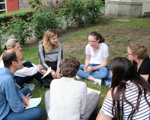 1905_Mgr Dollmann  rencontre les confirmands 53