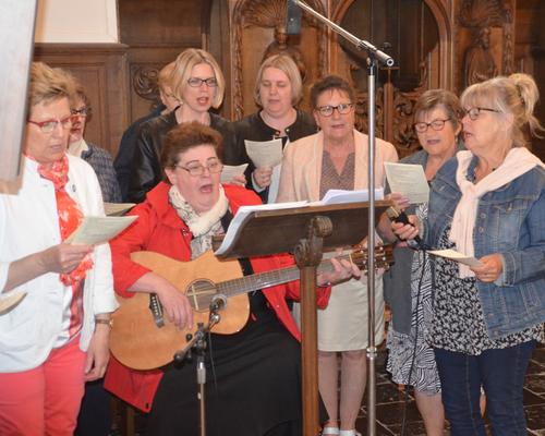 2019-05-25 professions de foi à Bousies 2