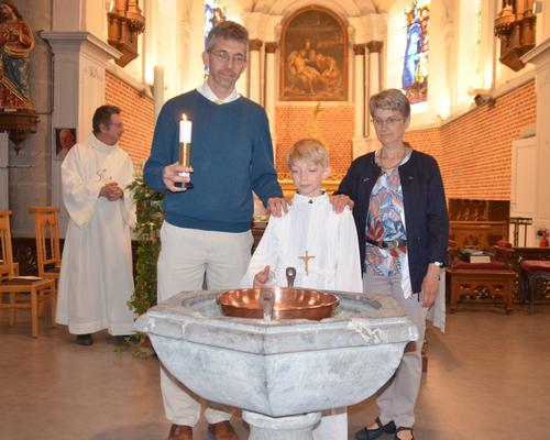 2019-05-25 professions de foi à Bousies 5