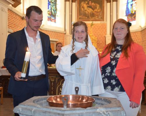2019-05-25 professions de foi à Bousies 7