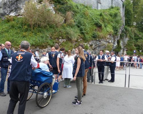passage-grotte-lourdes-18.08.2019 2