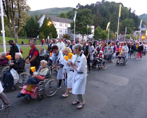 procession-flambeaux-lourdes-20.08.2019 9