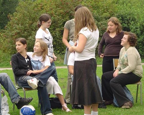 Temps de détente entre jeunes