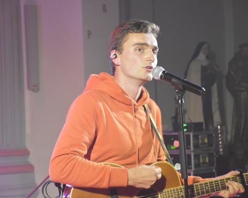 veillee_holi_jeunes_st_cordon_2019 45