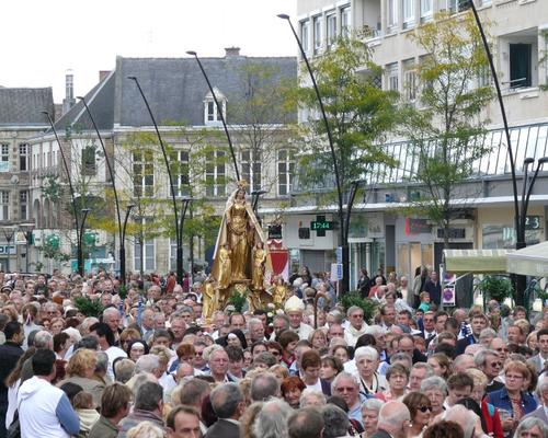 procession