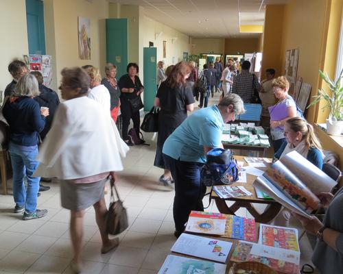 Les stands d'information