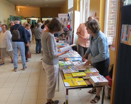Les stands d'information