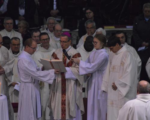 ordinations diaconales (permanent) 48