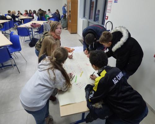 2019-11-16 Messe familles Prof foi (1)