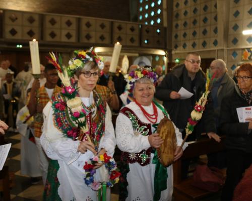 Messe des Nations 12