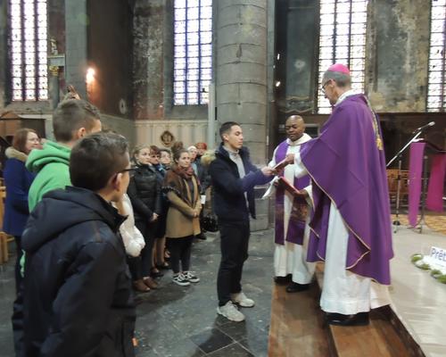 Messe avesnes sur helpes 011219 3