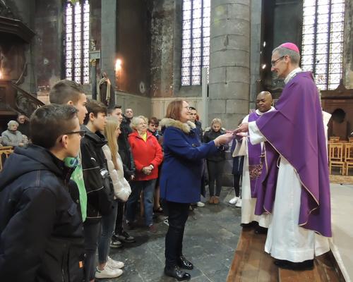 Messe avesnes sur helpes 011219 4
