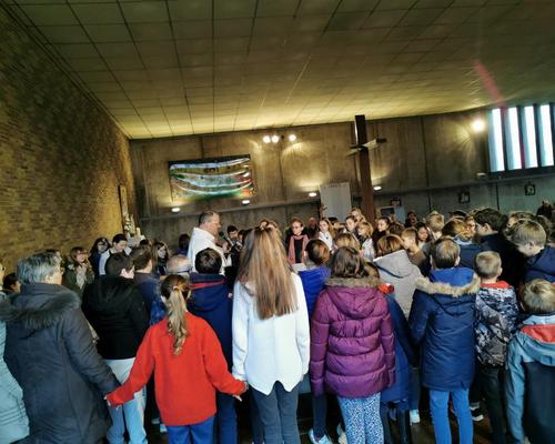 2020-02-12p. 1ere communion (17)