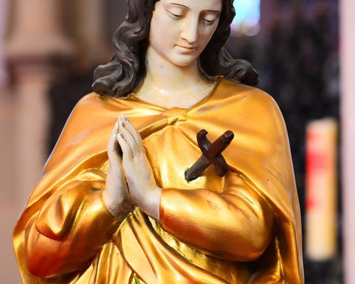 Statue de Ste Maxellende (Caudry)