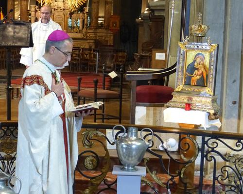 20200512-4-benediction-huiles (1)