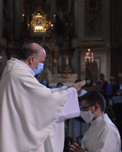 ordination Maxence 48