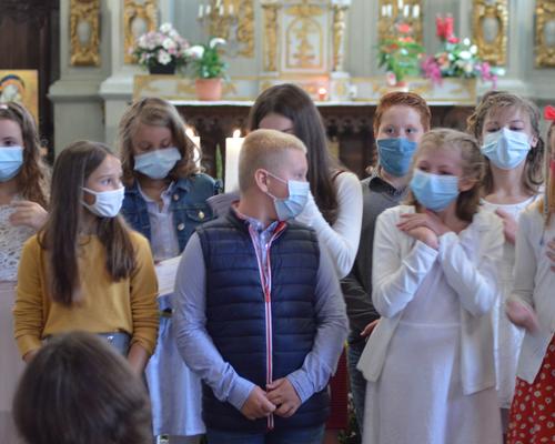 1ere communions dompierre 38