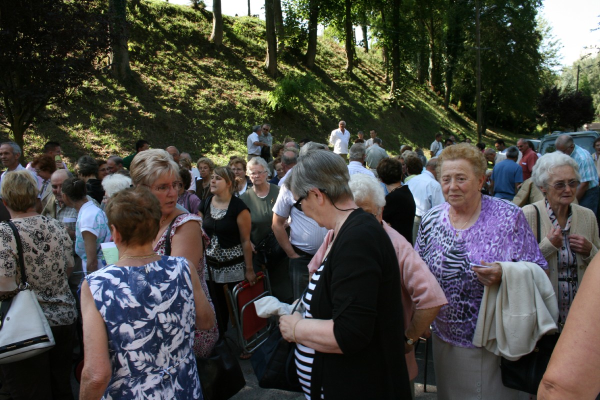 Messe à la Grotte