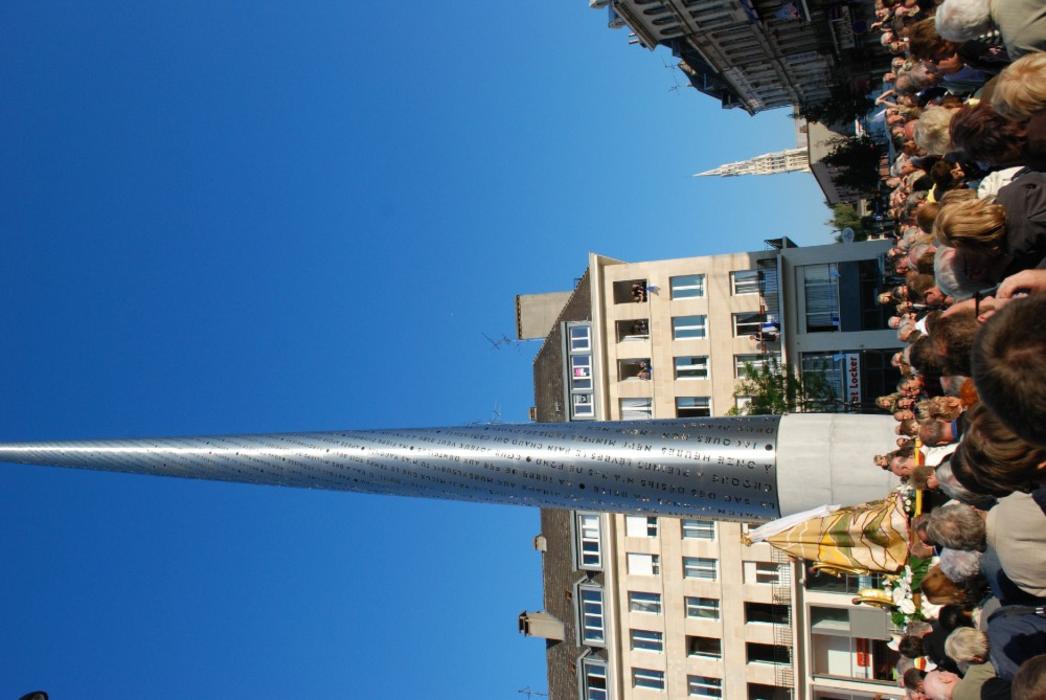 Arrivée sur la Place d'armes