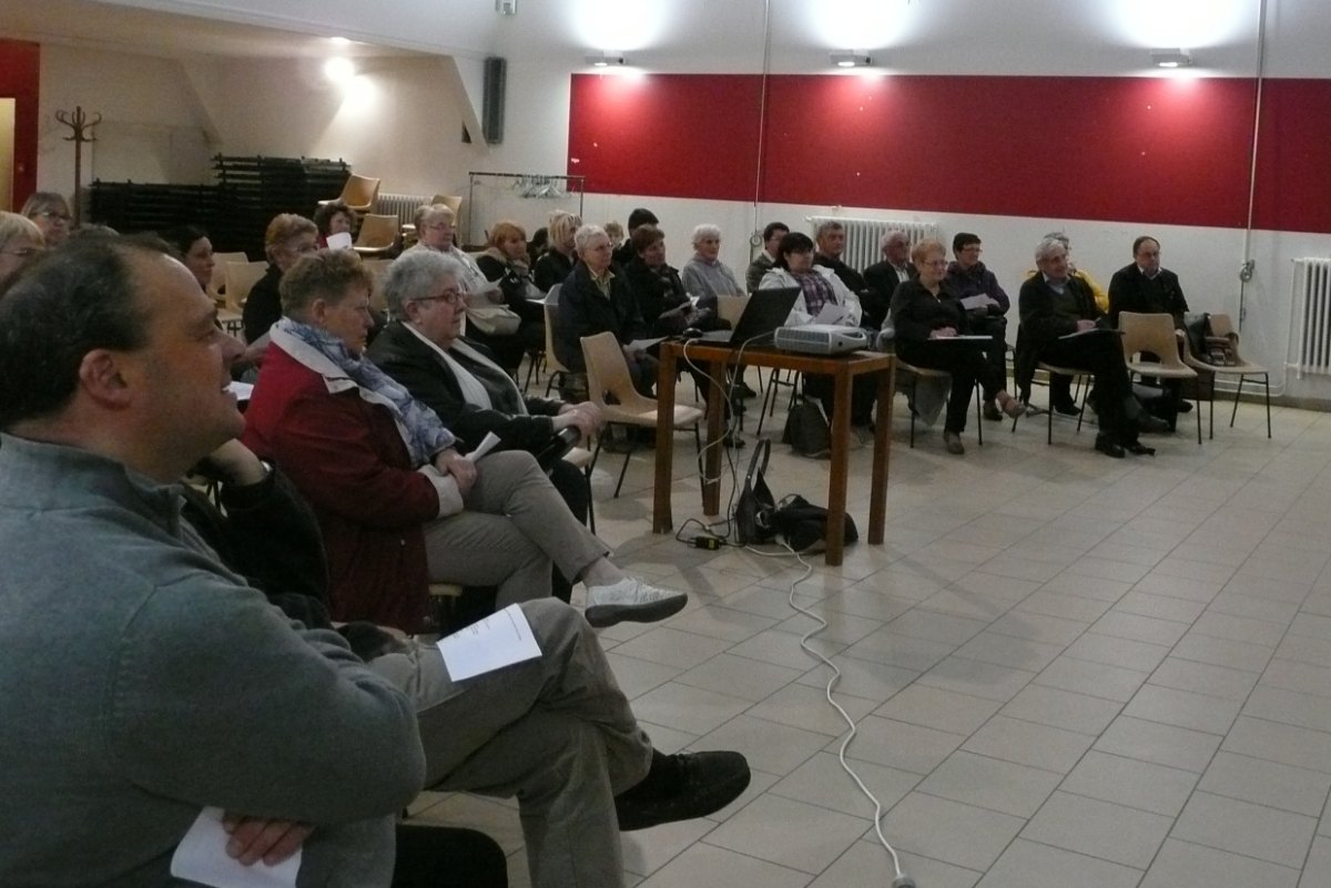 ASSEMBLEE CATECHESE 14 10 07 (11)