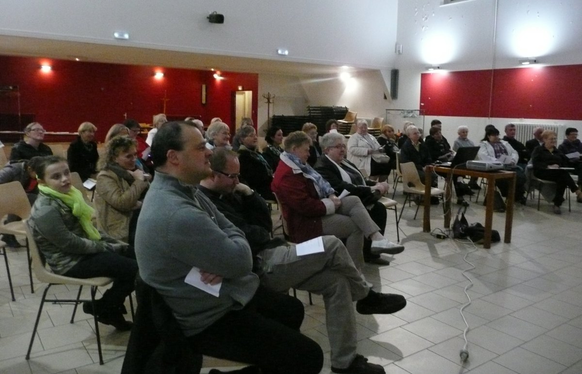 ASSEMBLEE CATECHESE 14 10 07 (12)
