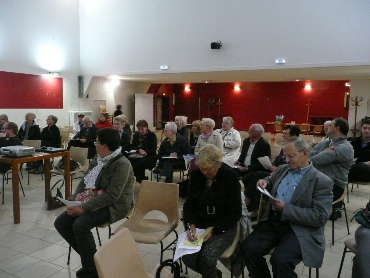 ASSEMBLEE CATECHESE 14 10 07 (31)