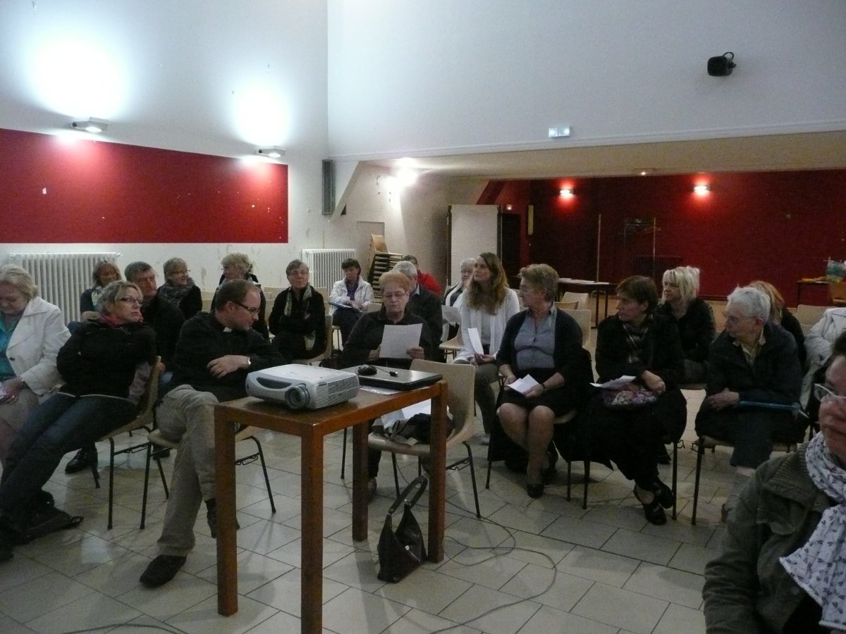 ASSEMBLEE CATECHESE 14 10 07 (35)
