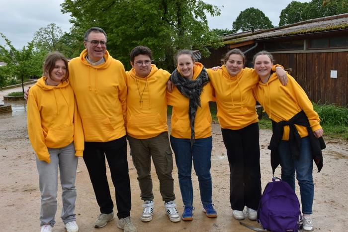 photo de groupe taizé 2024