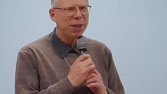 Bertrand E carre