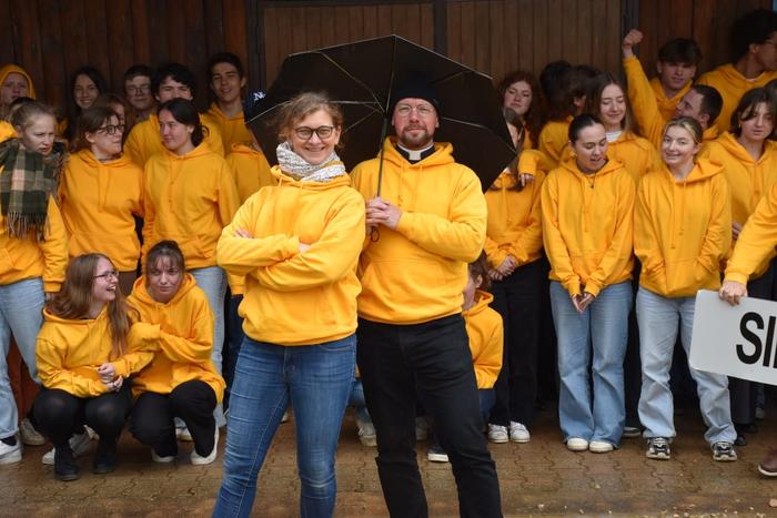 photo de groupe taizé 2024