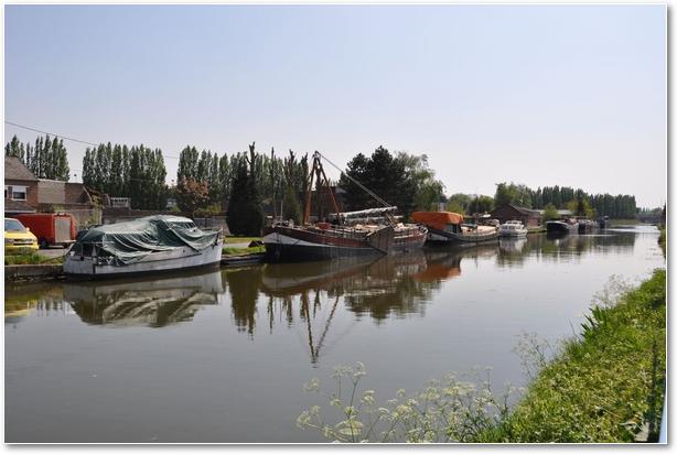 canal escaut à Cambrai.JPG