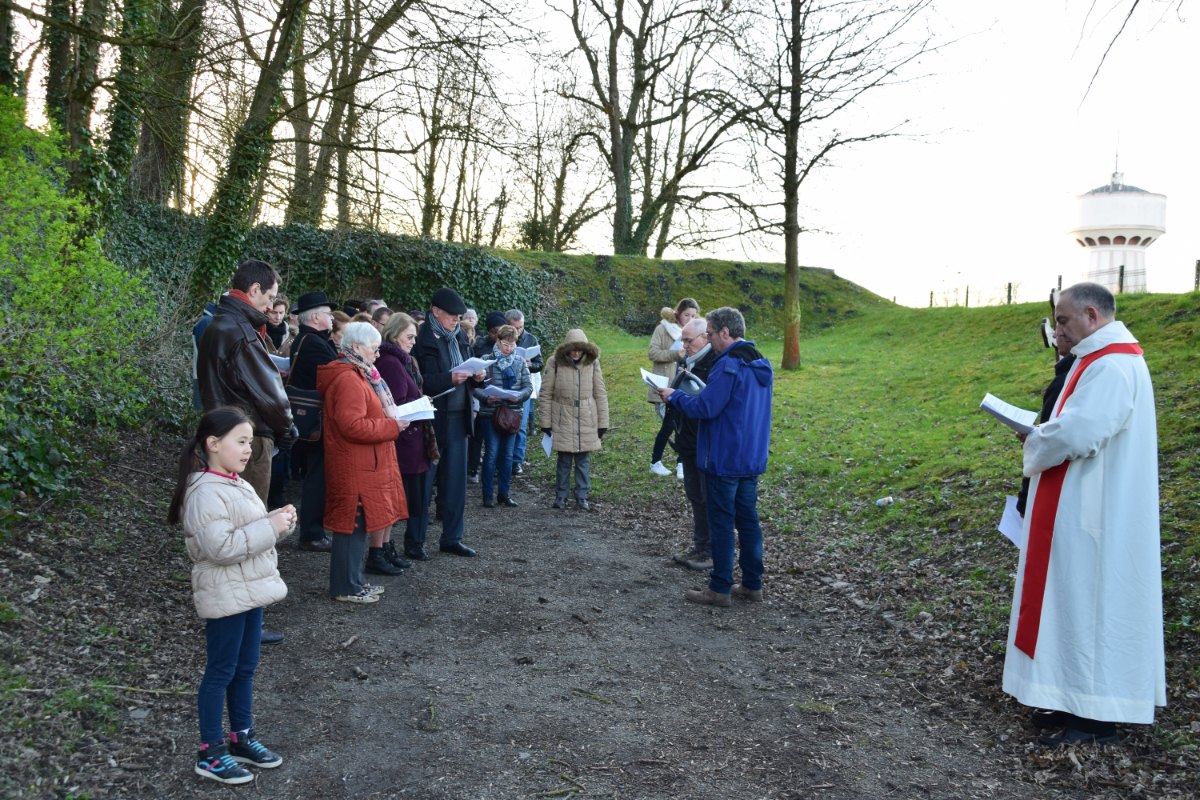 Chemin de Croix Conde 2016 45