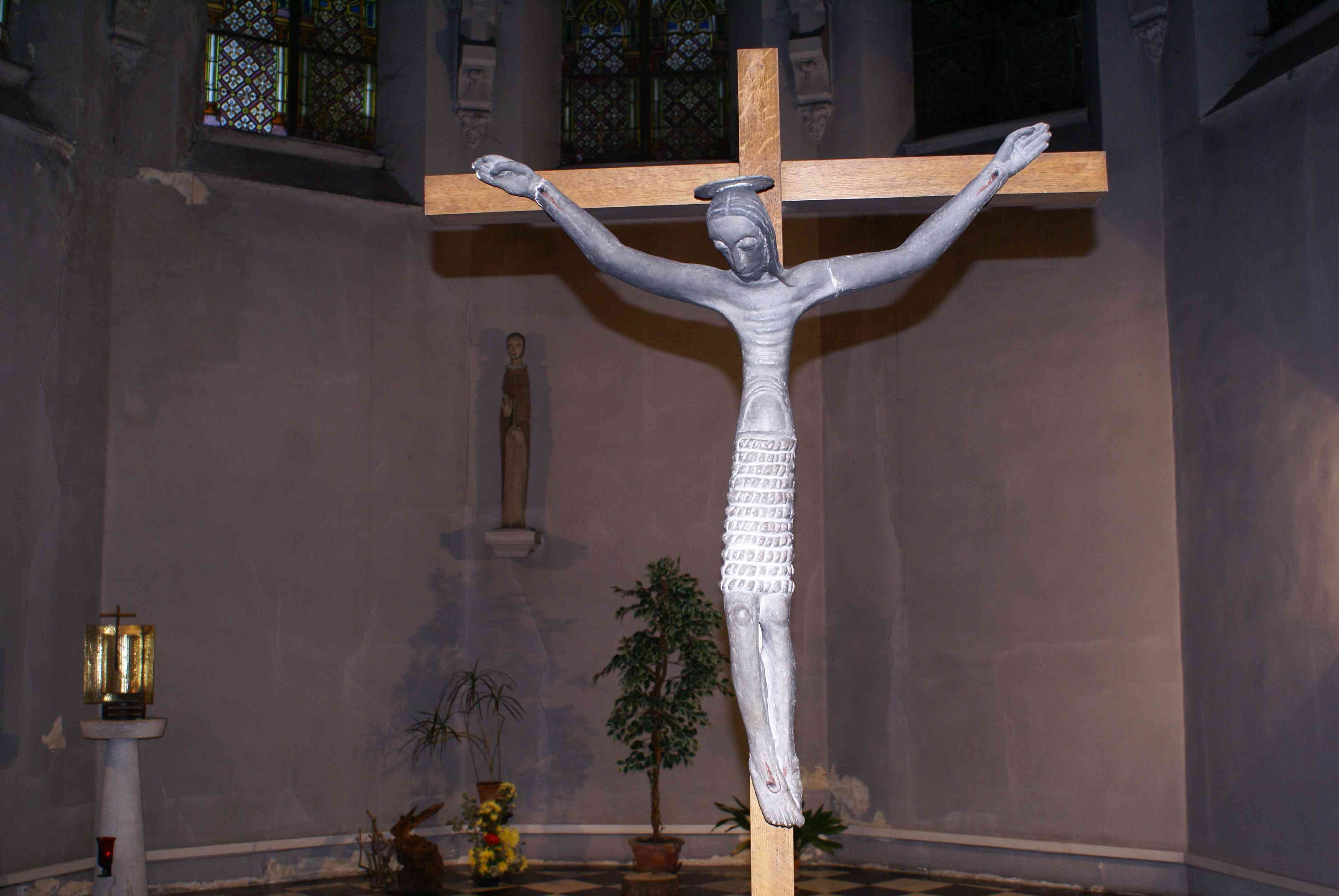 Choeur - Sacre Coeur - Le Crucifix de l\
