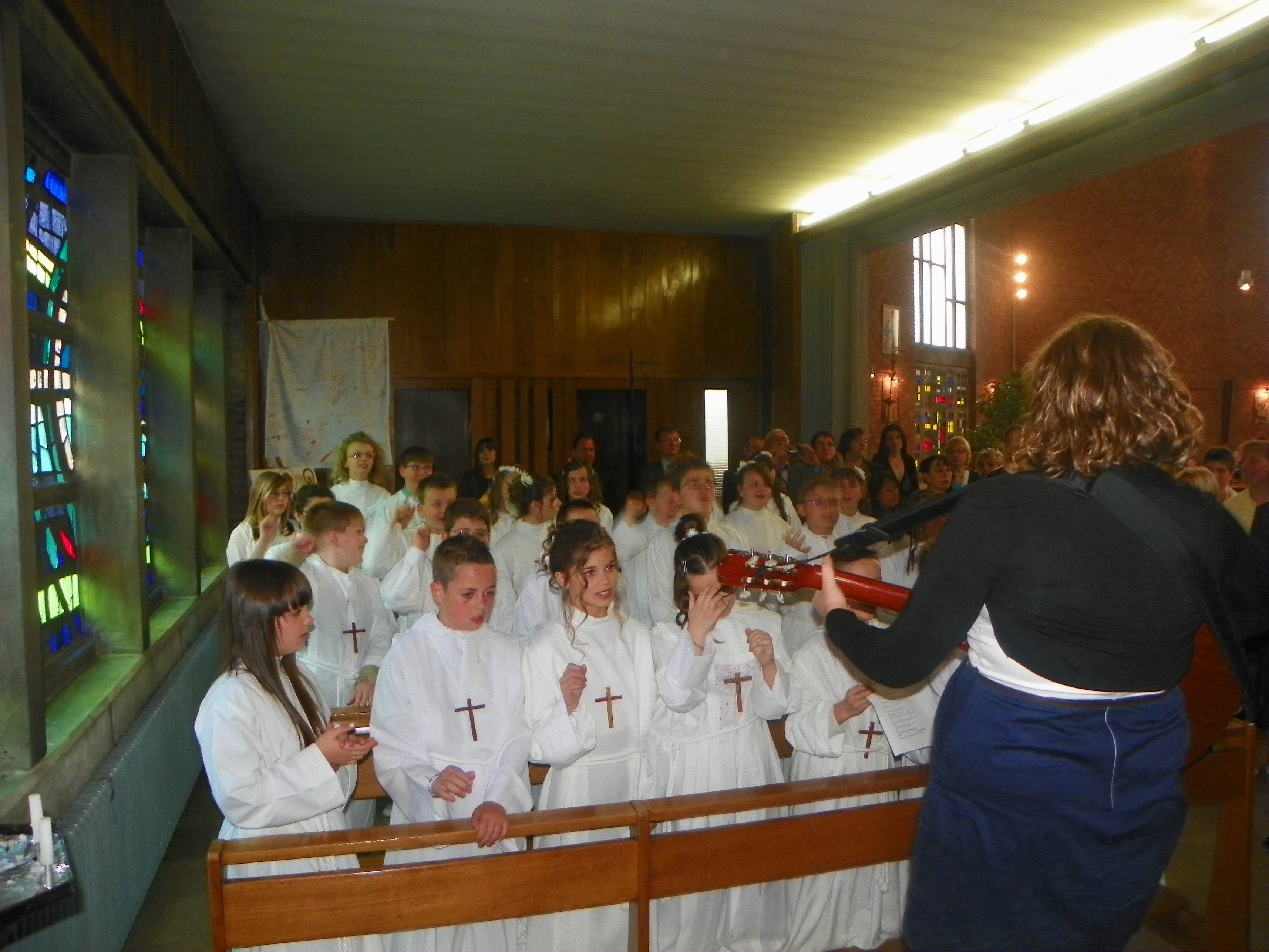 communion-Bouchain-mai2012 021