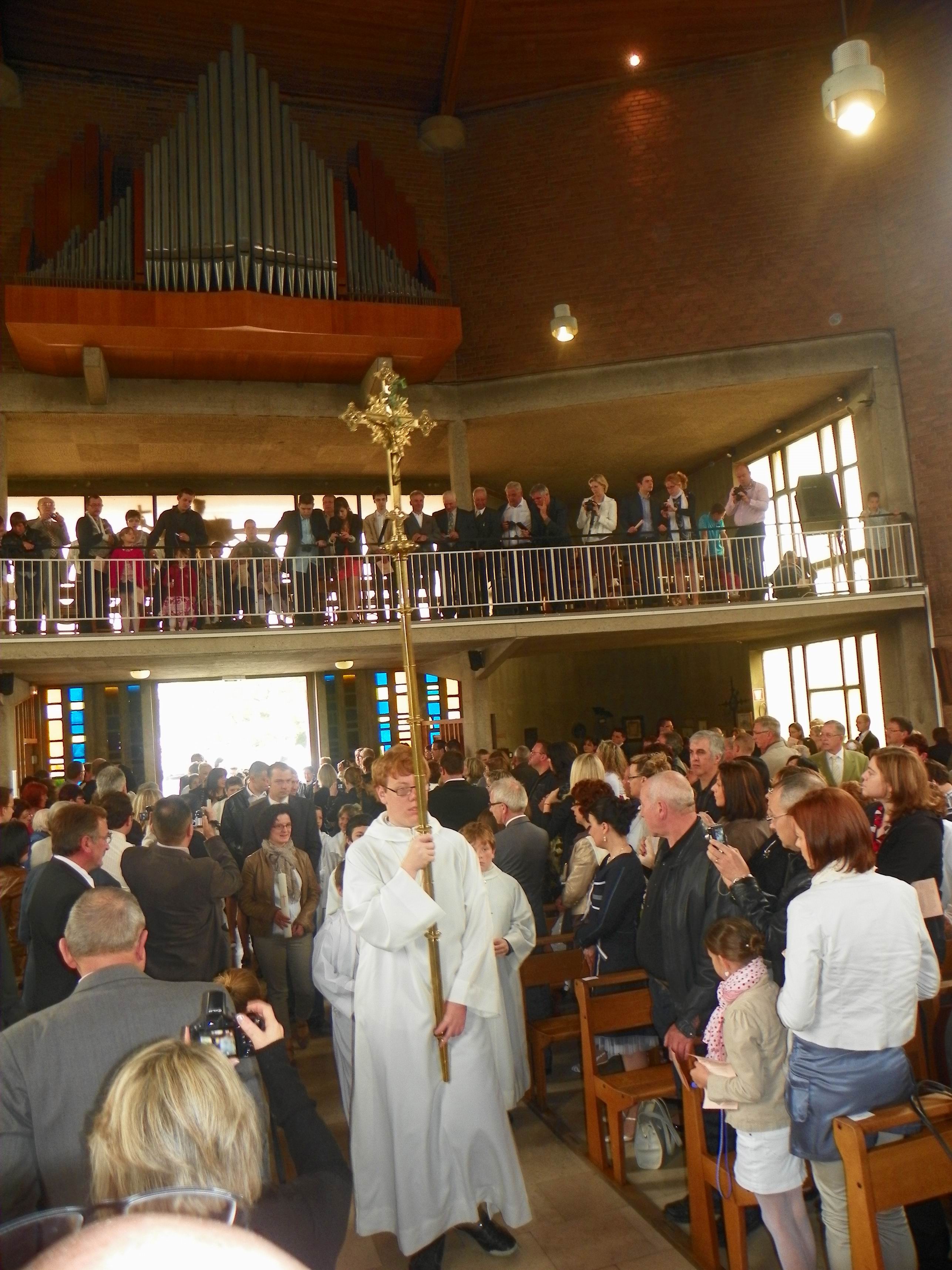 communion-Bouchain-mai2012 029