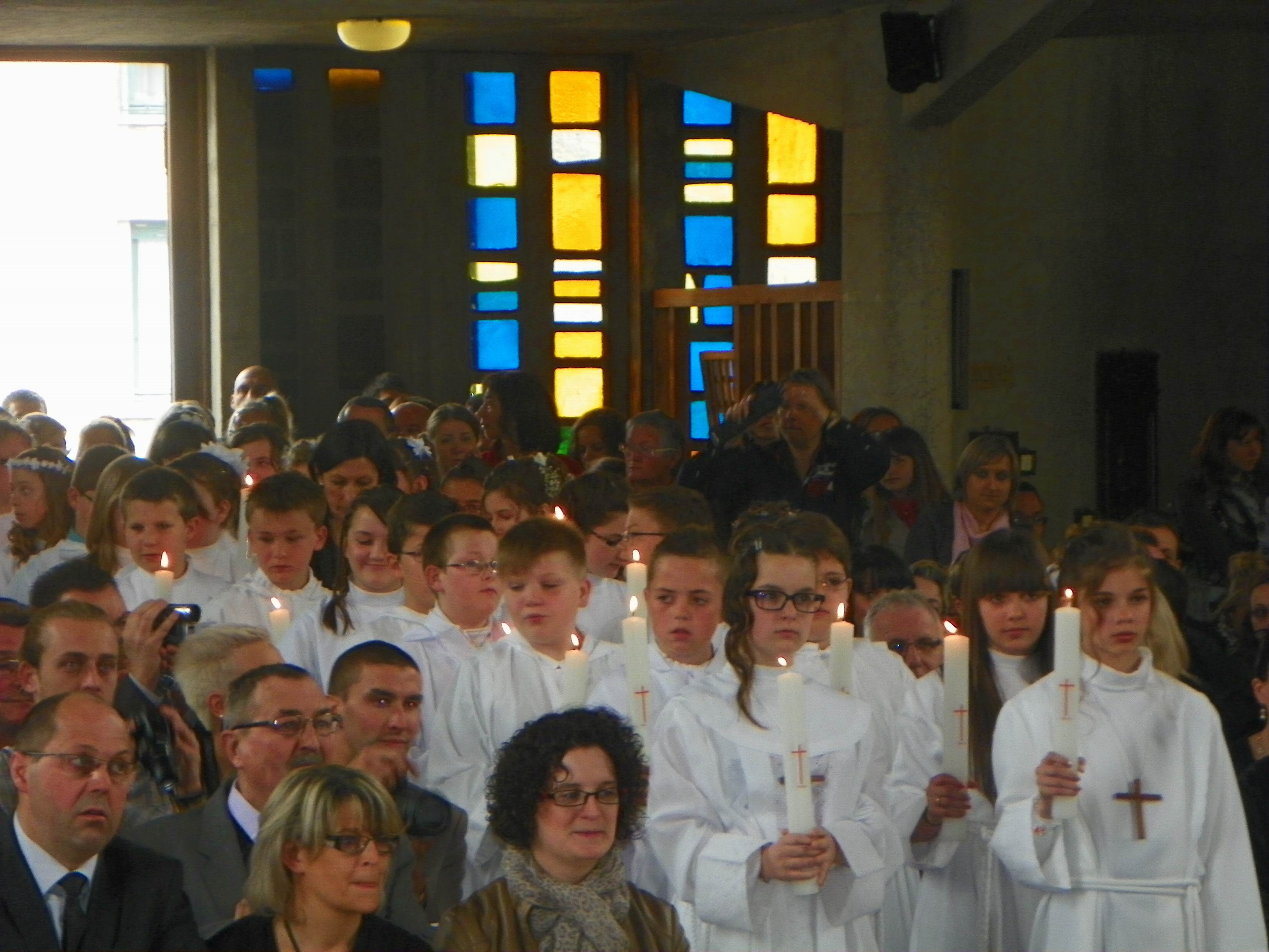 communion-Bouchain-mai2012 096