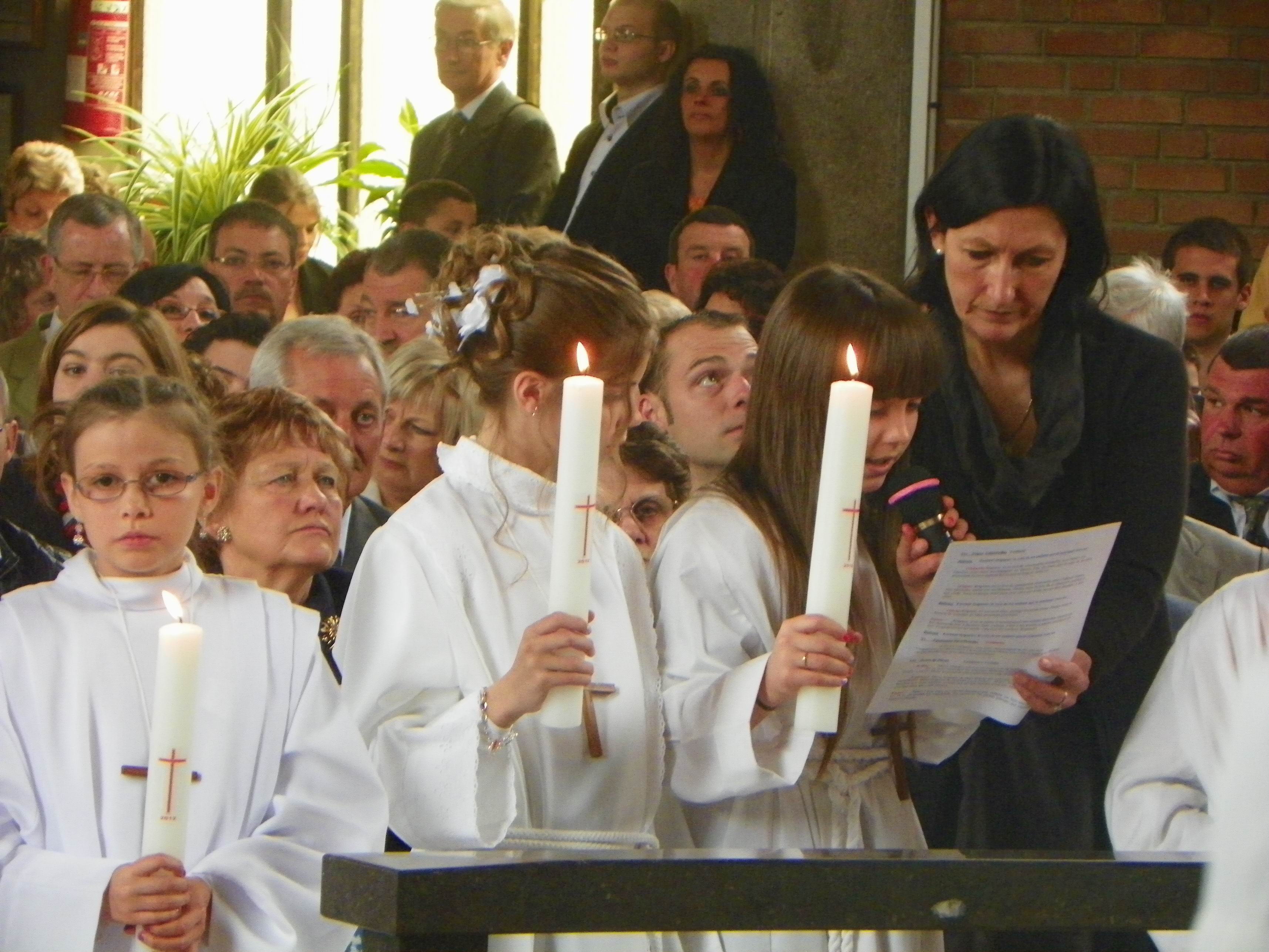 communion-Bouchain-mai2012 107
